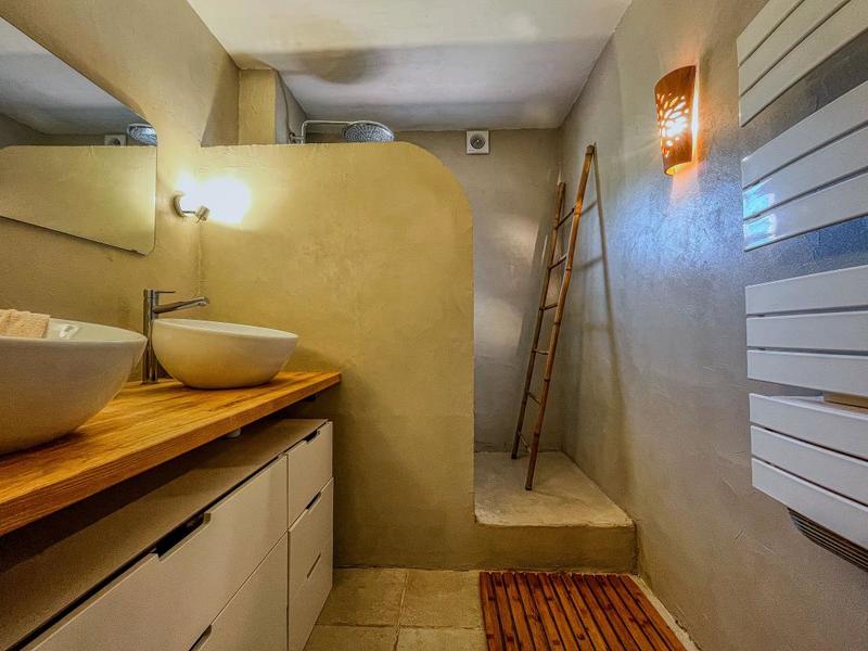 Maison - 142 m² - 6 pièces