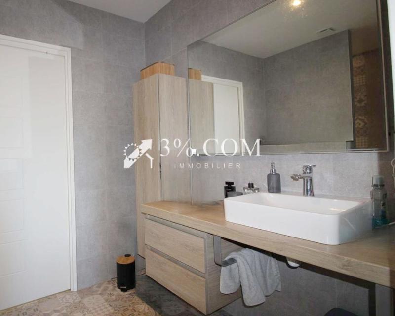 Maison d'architecte - 225 m² - 7 pièces