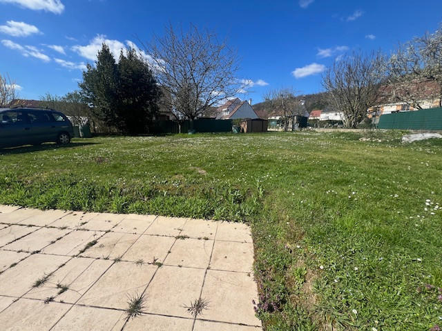 Maison - 121 m² - 8 pièces