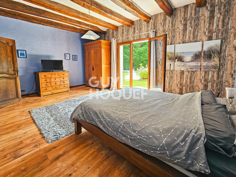 Maison - 320 m² - 11 pièces