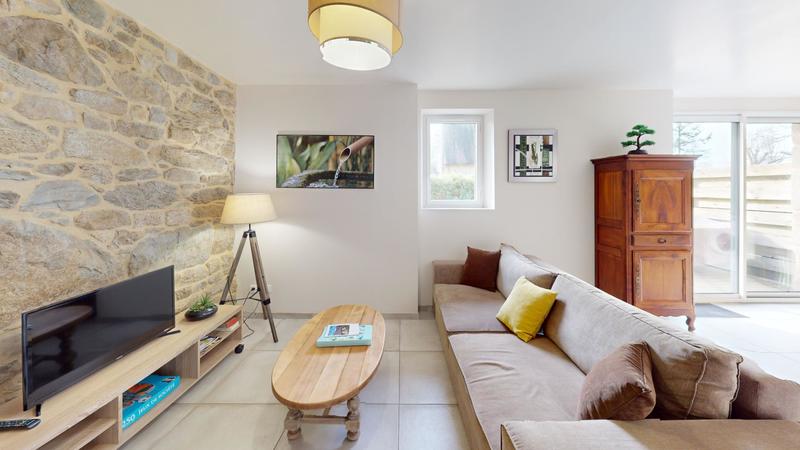 Maison - 350 m² - 17 pièces