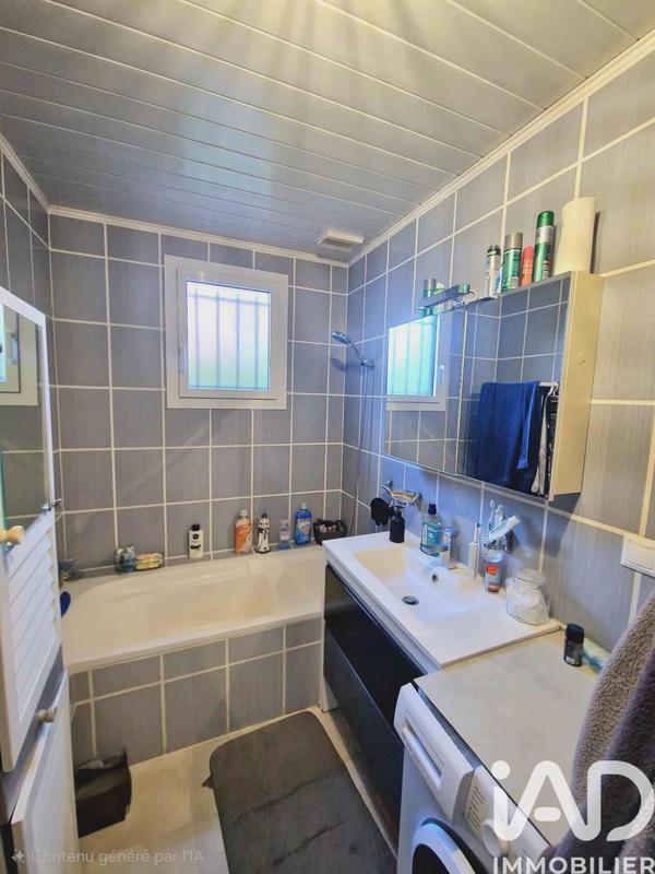 Maison - 92 m² - 5 pièces