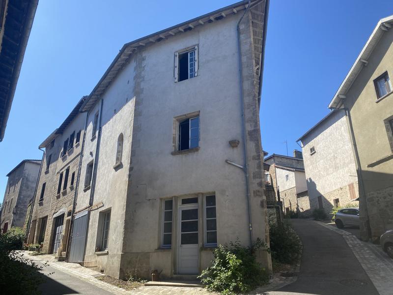 Maison ancienne - 164 m² - 7 pièces