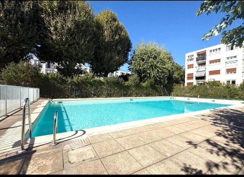 Appartement - 88 m² - 4 pièces