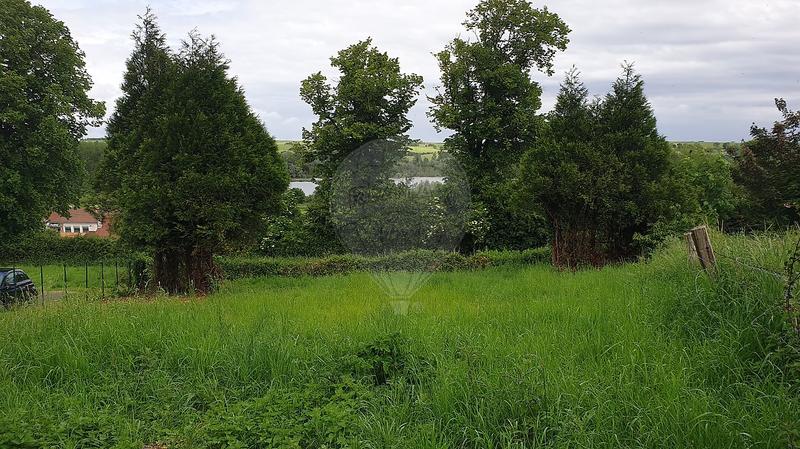 Terrain constructible - 1 026 m²