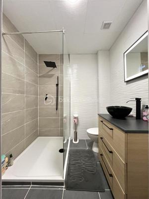 Appartement - 104 m² - 5 pièces