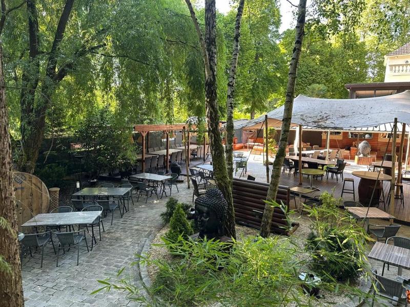 Appartement - 900 m²