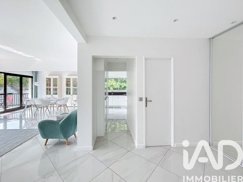 Appartement - 106 m² - 4 pièces