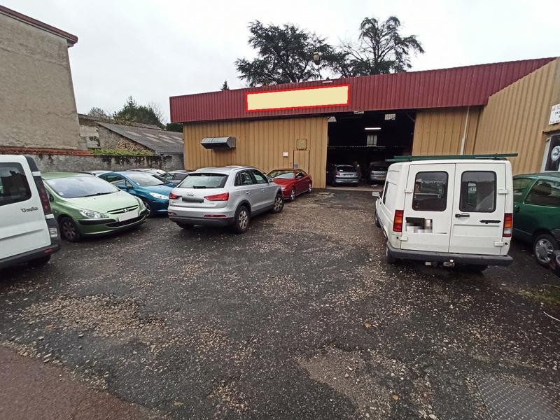 Local commercial - 615 m²