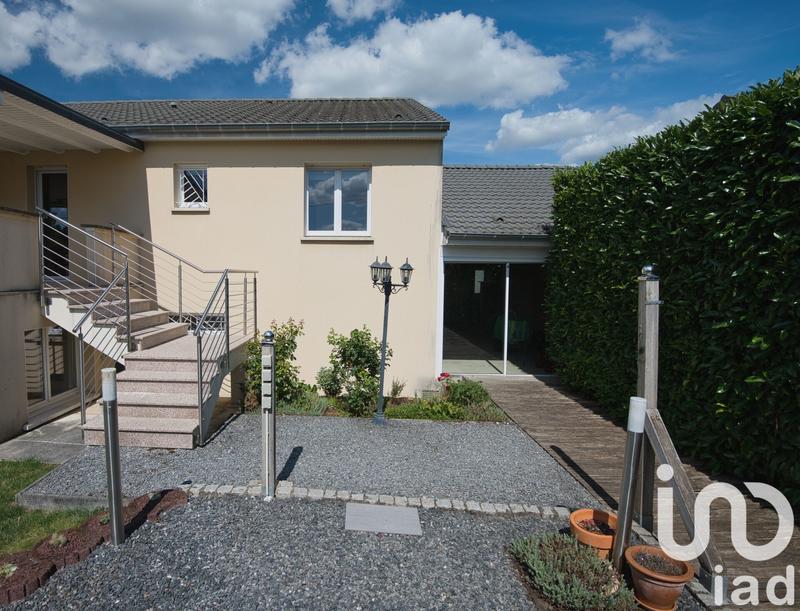 Maison - 175 m² - 7 pièces