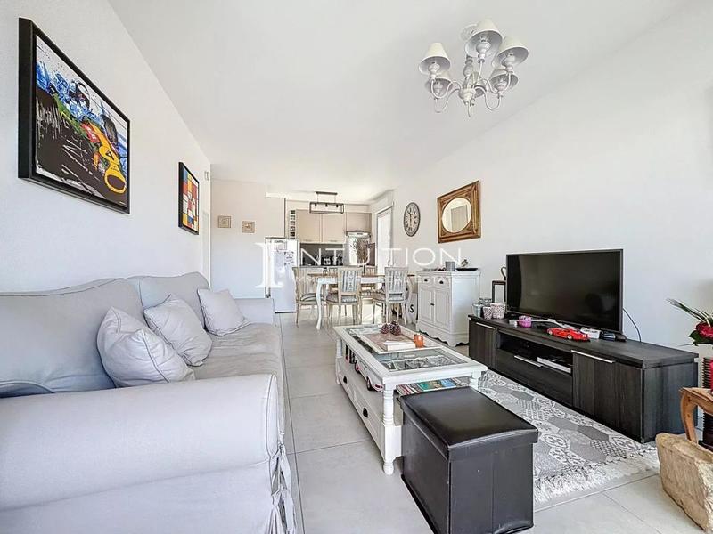 Appartement - 62 m² - 3 pièces