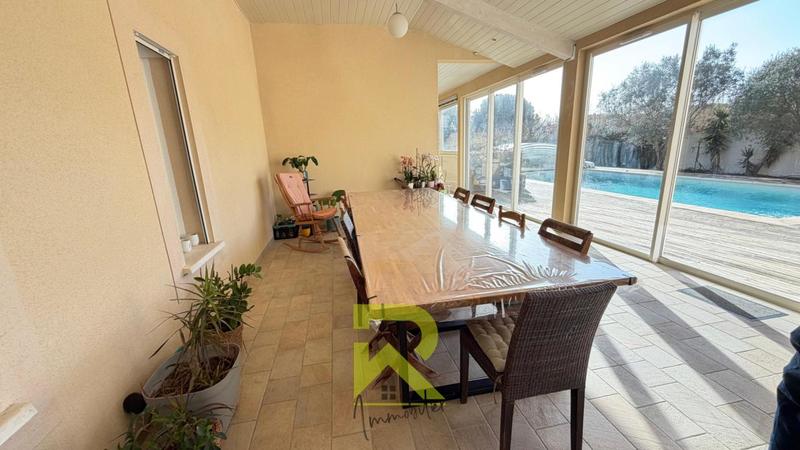 Villa - 220 m² - 7 pièces
