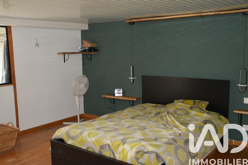 Maison - 243 m² - 8 pièces