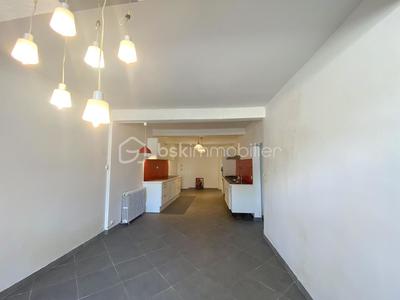 Maison de ville - 195 m² - 7 pièces