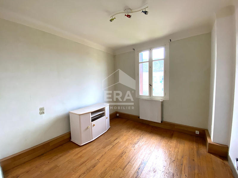 Maison - 160 m² - 8 pièces