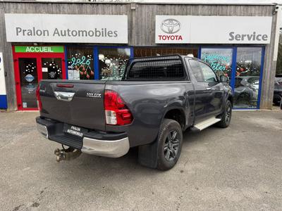 Toyota Hilux X-Tra Cabine 2.4l d-4d 4x4 - Bva Legende