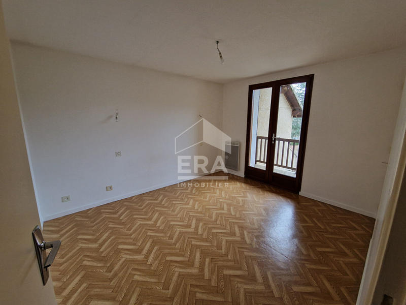 Maison - 121 m² - 5 pièces