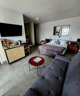 Studio - 25 m² - 2 pièces