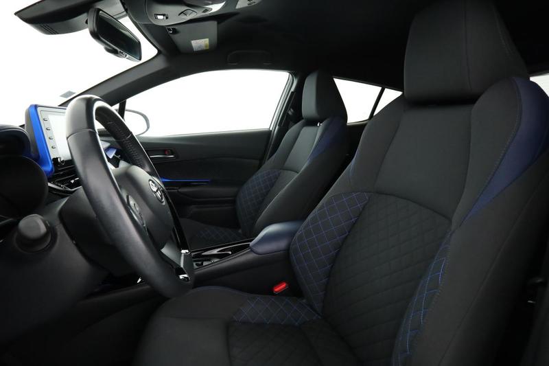 Toyota c-Hr 1.8 Hybride Graphic 122 ch