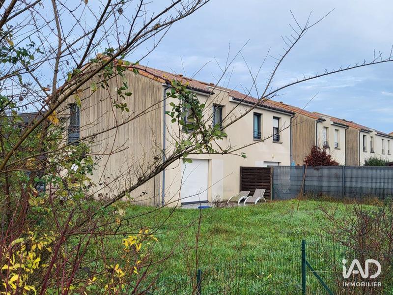 Maison - 80 m² - 4 pièces