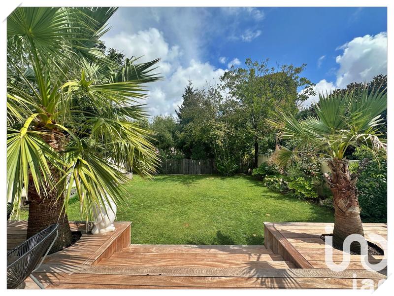 Maison - 250 m² - 7 pièces