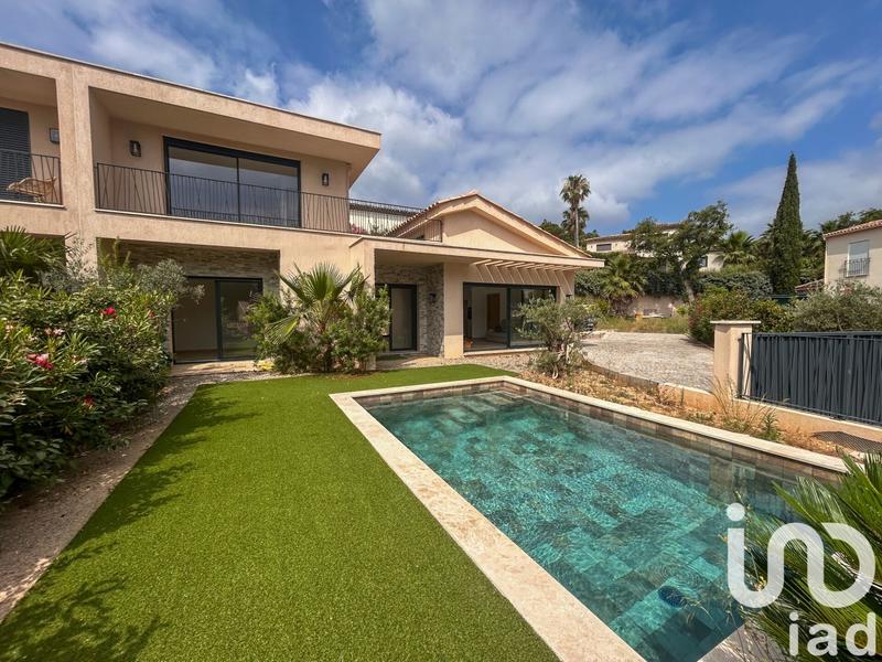 Maison - 126 m² - 5 pièces