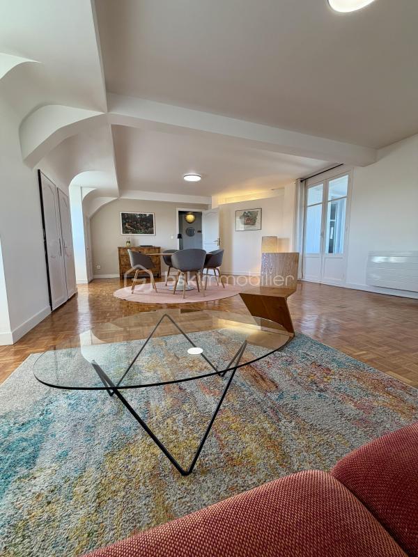 Appartement - 106 m² - 3 pièces