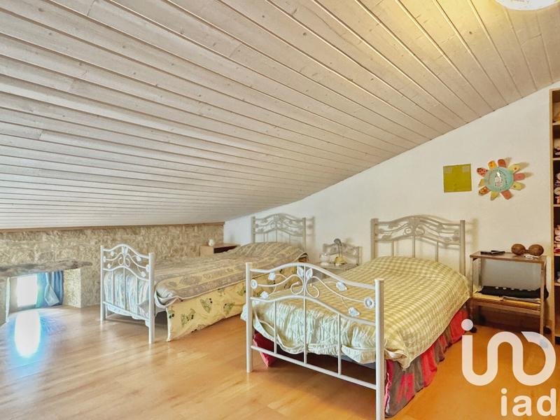 Maison - 191 m² - 7 pièces