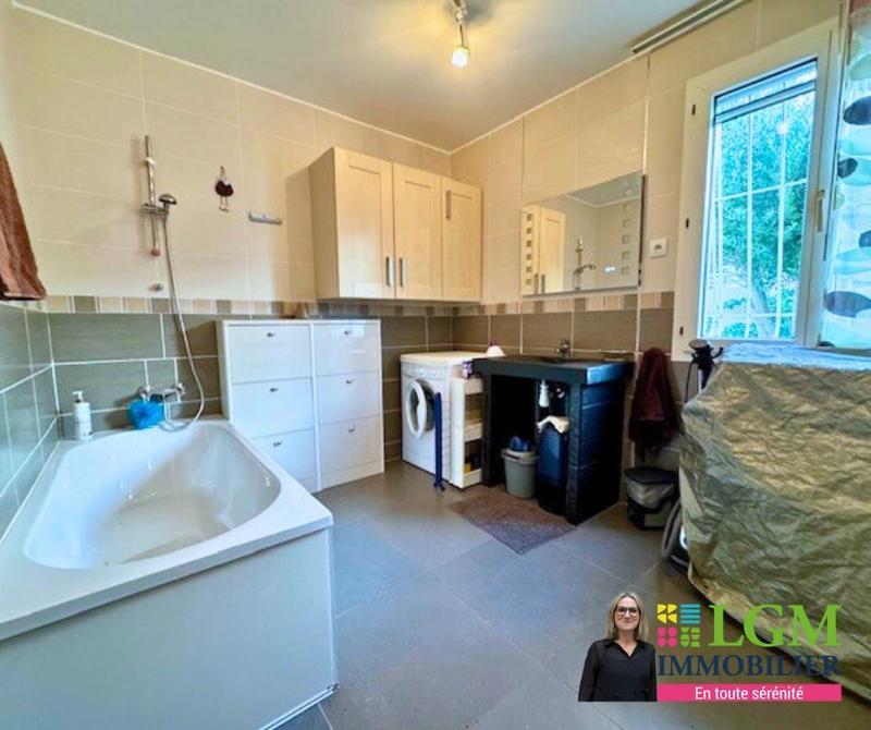 Villa - 121 m² - 5 pièces