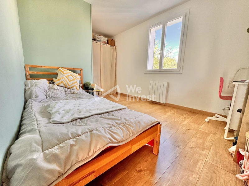 Maison - 90 m² - 5 pièces