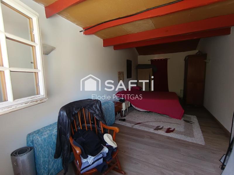 Maison - 162 m² - 8 pièces