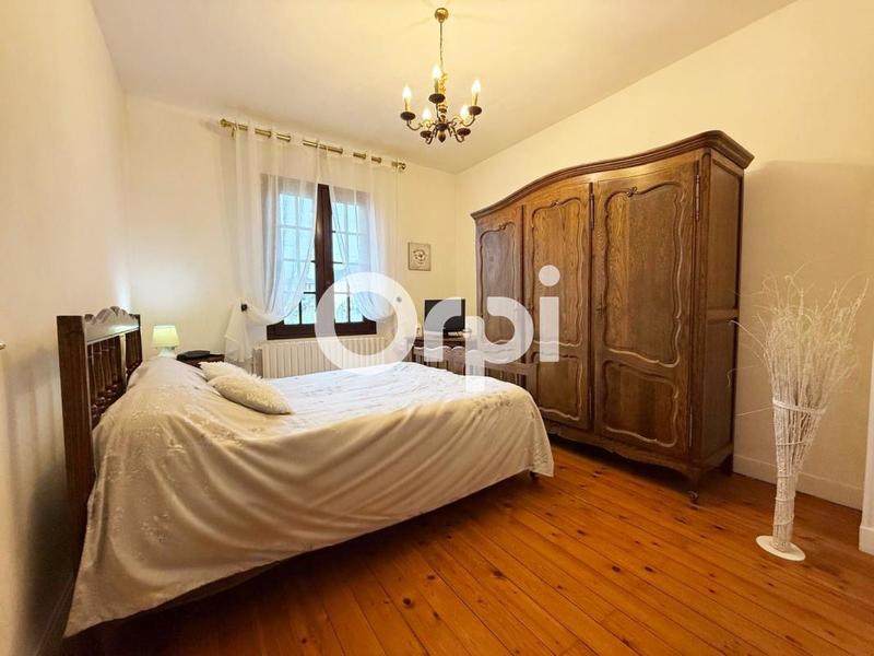 Maison - 160 m² - 6 pièces