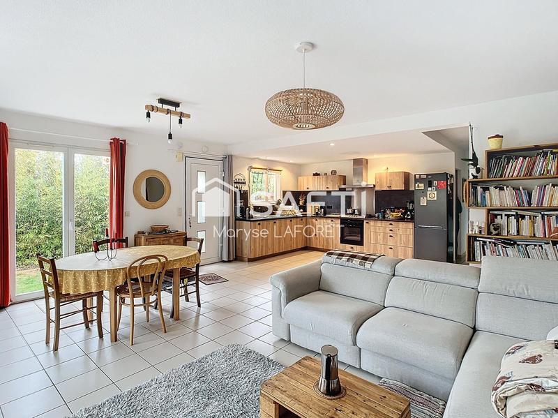 Villa - 100 m² - 4 pièces