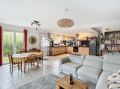 Villa - 100 m² - 4 pièces