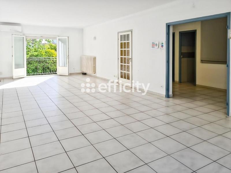 Villa - 143 m² - 7 pièces