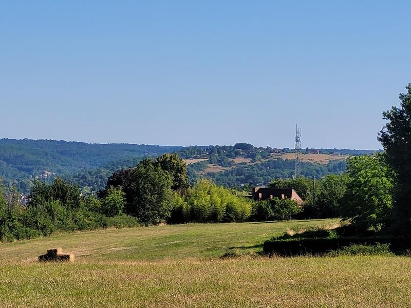 Terrain constructible - 8 418 m²