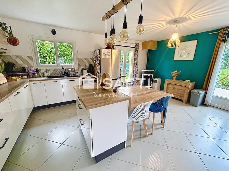 Maison - 88 m² - 4 pièces