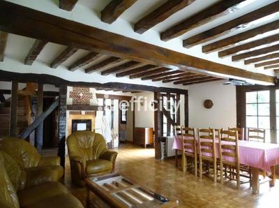 Maison - 112 m² - 4 pièces