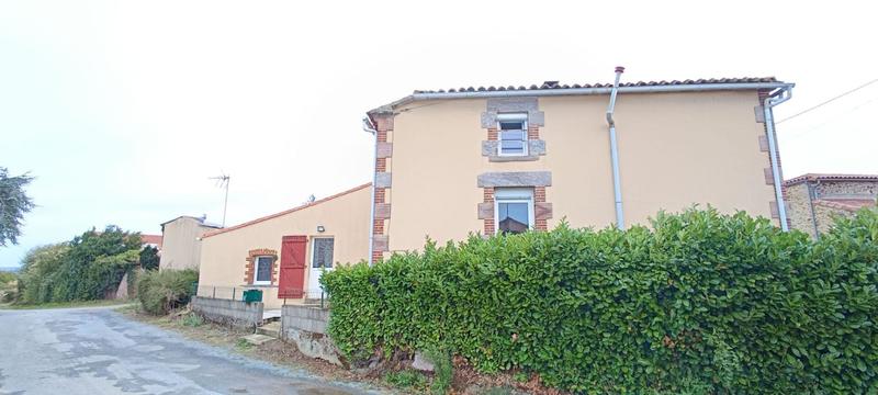 Maison - 103 m² - 5 pièces