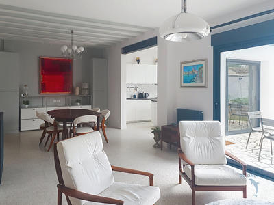 Maison - 152 m² - 6 pièces