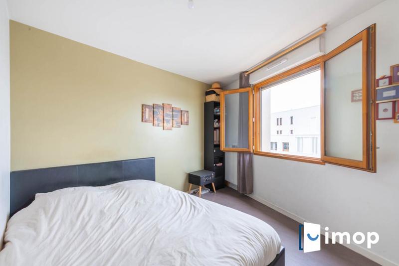 Appartement - 85 m² - 4 pièces