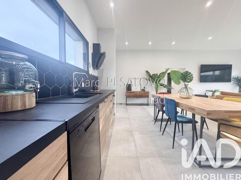 Maison - 126 m² - 4 pièces