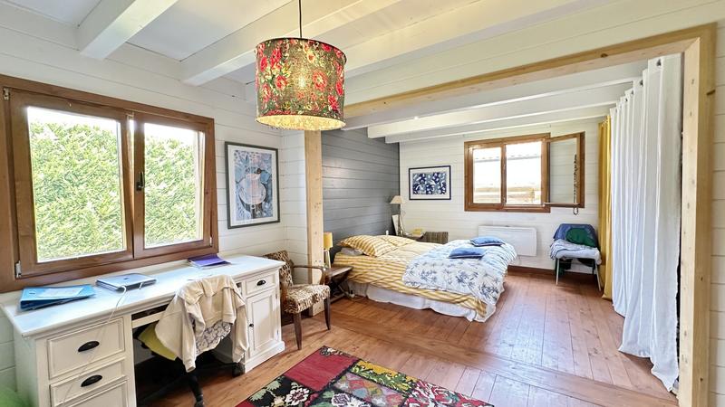 Maison de bois - 160 m² - 6 pièces