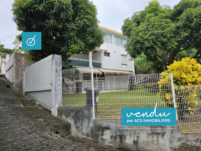 Villa - 230 m² - 10 pièces