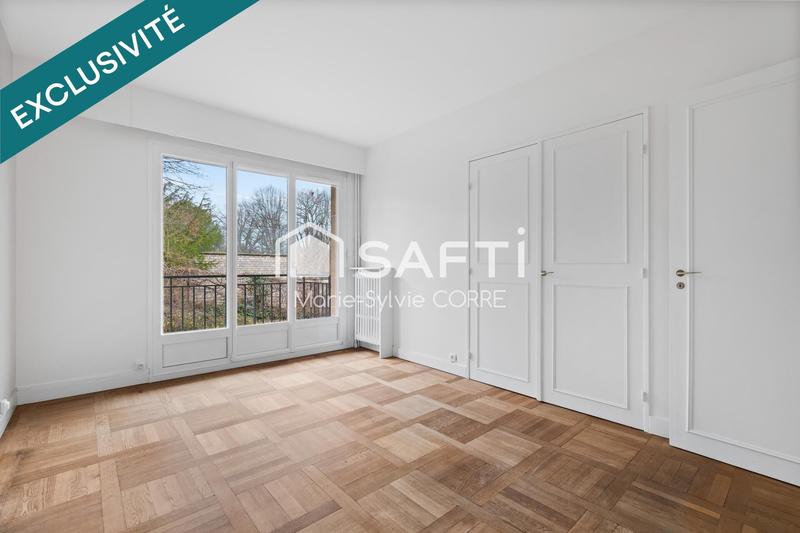 Appartement - 131 m² - 6 pièces