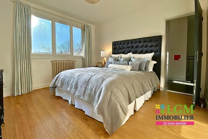 Maison - 93 m² - 4 pièces