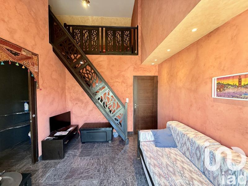 Maison - 210 m² - 8 pièces