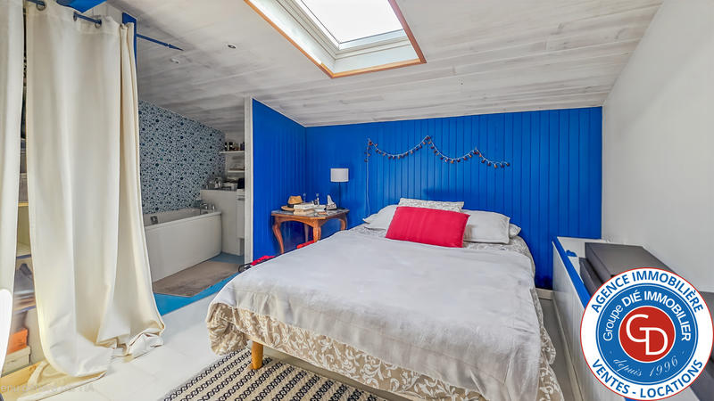 Maison - 170 m² - 7 pièces