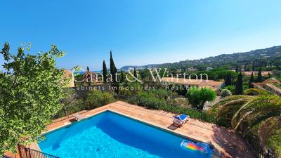 Villa - 180 m² - 5 pièces