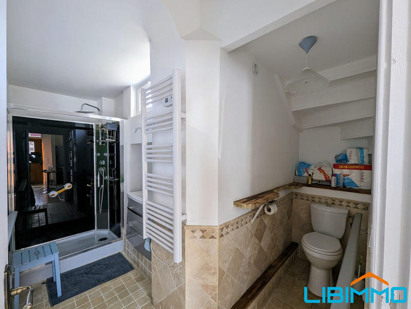 Maison en pierre - 140 m² - 6 pièces